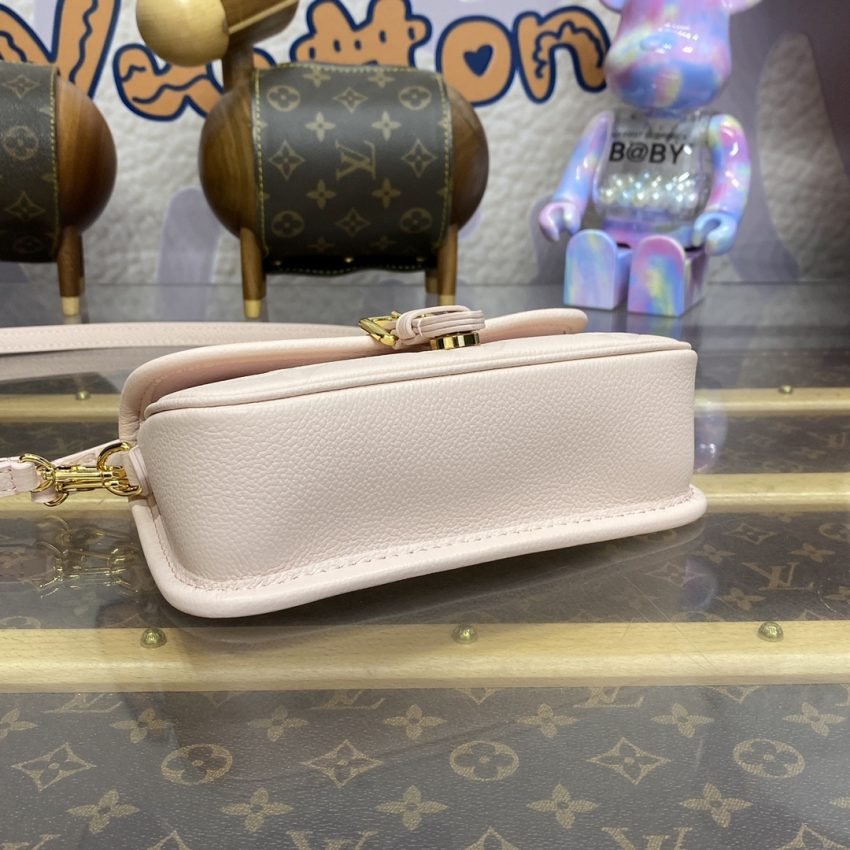 img_1698de7a_20240508_i1715170275_5965_0 Replica Louis Vuitton Nano Diane Pink - 图片 7
