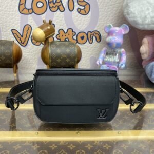 Replica Louis Vuitton Pilot Wearable Wallet Black