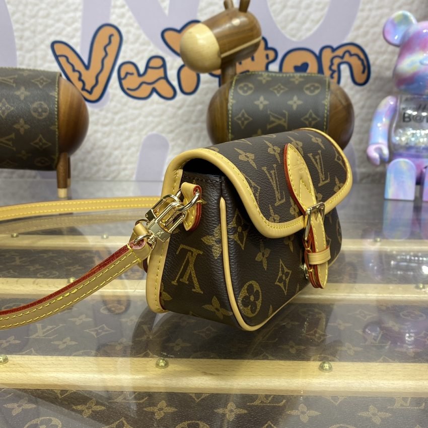 img_1698de7a_20240530_i1717069830_8631_7 Replica Louis Vuitton Nano Diane Brown - 图片 6