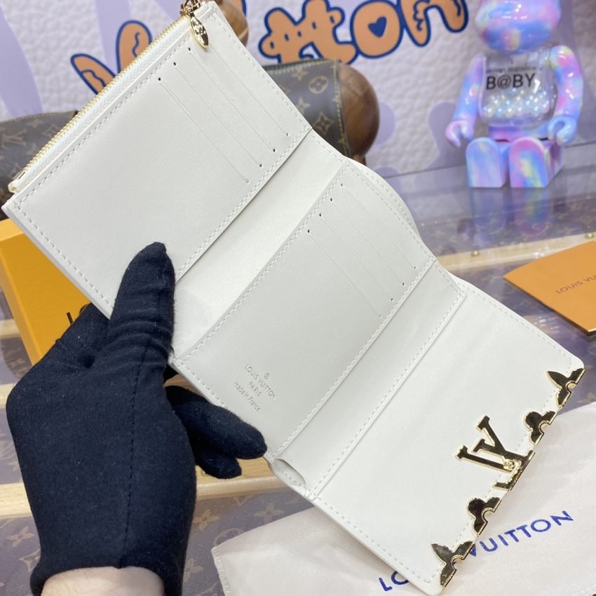 img_1698de7a_20240610_i1718011781_9749_0 Replica Loius Vuitton Capucines Compact Wallet White - 图片 9