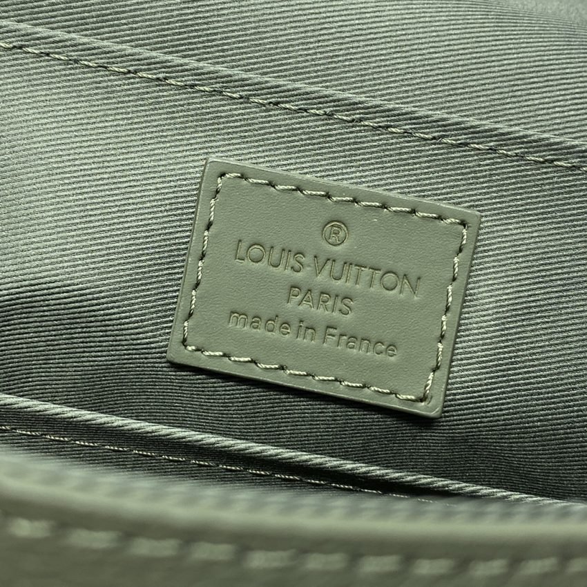 img_1698de7a_20240611_i1718104279_6653_0 Replica Louis Vuitton Takeoff Messenger - 图片 6