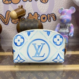 Elementor #30774 Replica Louis Vuitton Pochette Cosmétique Blue