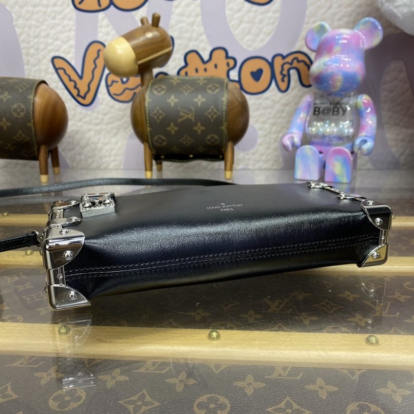 img_1698de7a_20240614_i1718348519_8467_0 Replica Louis Vuitton Slim Trunk Black - 图片 5