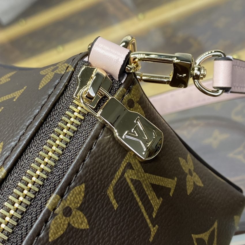 img_1698de7a_20240722_i1721627707_3982_0 Replica Louis Vuitton Bloom Pouch - 图片 5