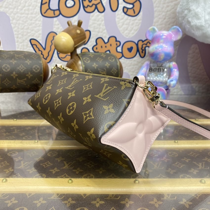 img_1698de7a_20240722_i1721627707_6923_0 Replica Louis Vuitton Bloom Pouch - 图片 7
