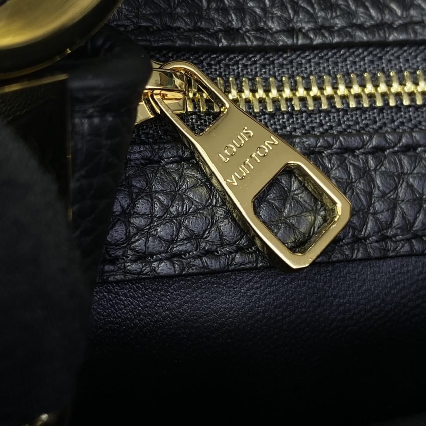 img_1698de7a_20240724_i1721818956_2018_0-1-1 Replica Loius Vuitton Capucines Full Black - 图片 2