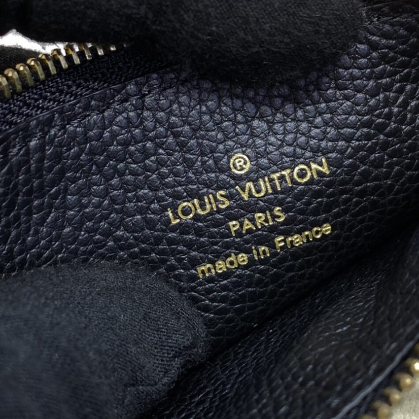 img_1698de7a_20240802_i1722598443_3138_0 Replica Louis Vuitton Romy Card Holder Black - 图片 5
