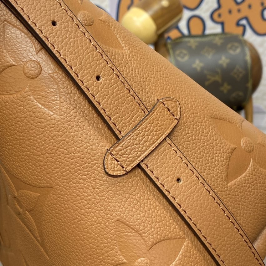 img_1698de7a_20240807_i1723029494_2362_0 Replica Louis Vuitton Carry All PM Brown - 图片 6