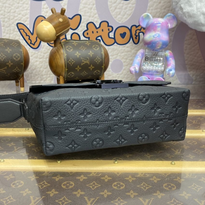 img_1698de7a_20240808_i1723115370_3569_0 Replica Louis Vuitton S-Cape Messenger Full Black - 图片 7