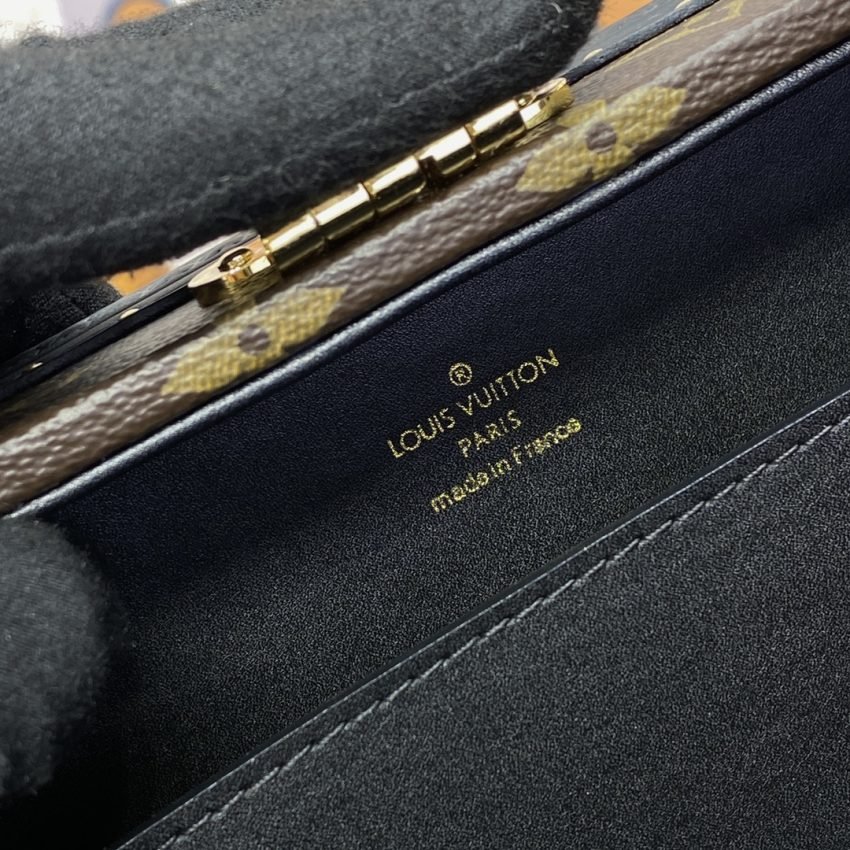 img_1698de7a_20240822_i1724327907_3198_3 Replica Louis Vuitton Petite Valise Monogram - 图片 4