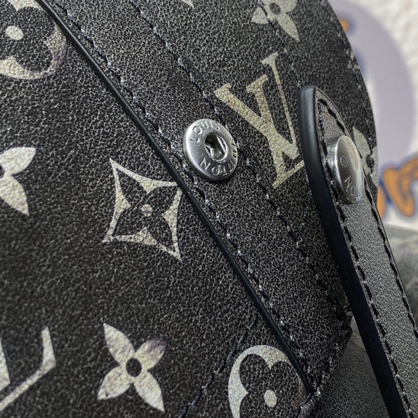 img_1698de7a_20240827_i1724756990_8864_0 Replica Louis Vuitton Christopher Backpack Grey - 图片 10