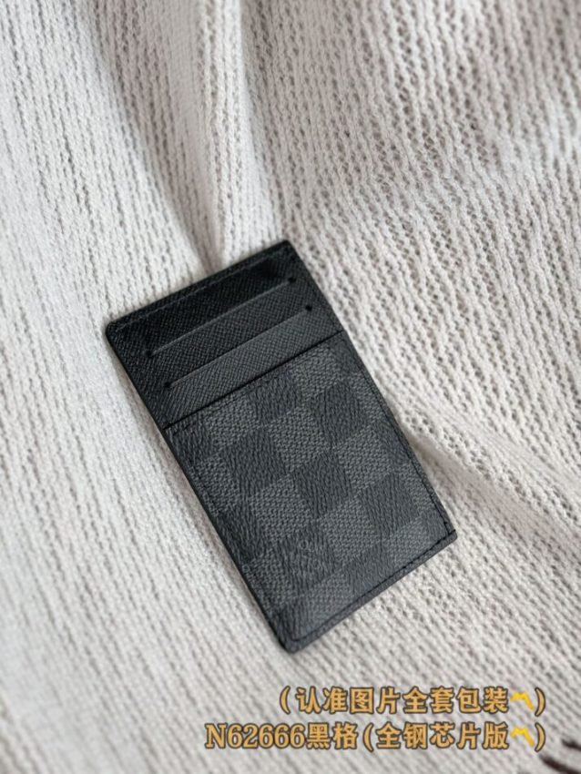 img_1e731787_20240809_i1723140141_5498_9 Replica Louis Vuitton Card Holder Black Grid - 图片 7