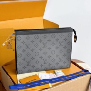 Replica Louis Vuitton Pochette Voyage Grey