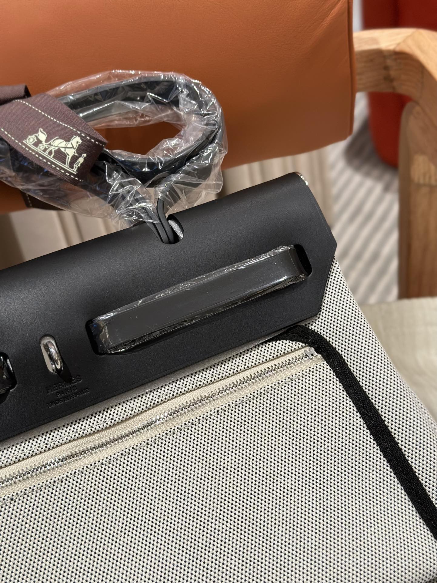 img_755f7c0e_20231116_i1700115631_5647_1 Replica Hermes Herbag 31cm Circuit Black - 图片 14