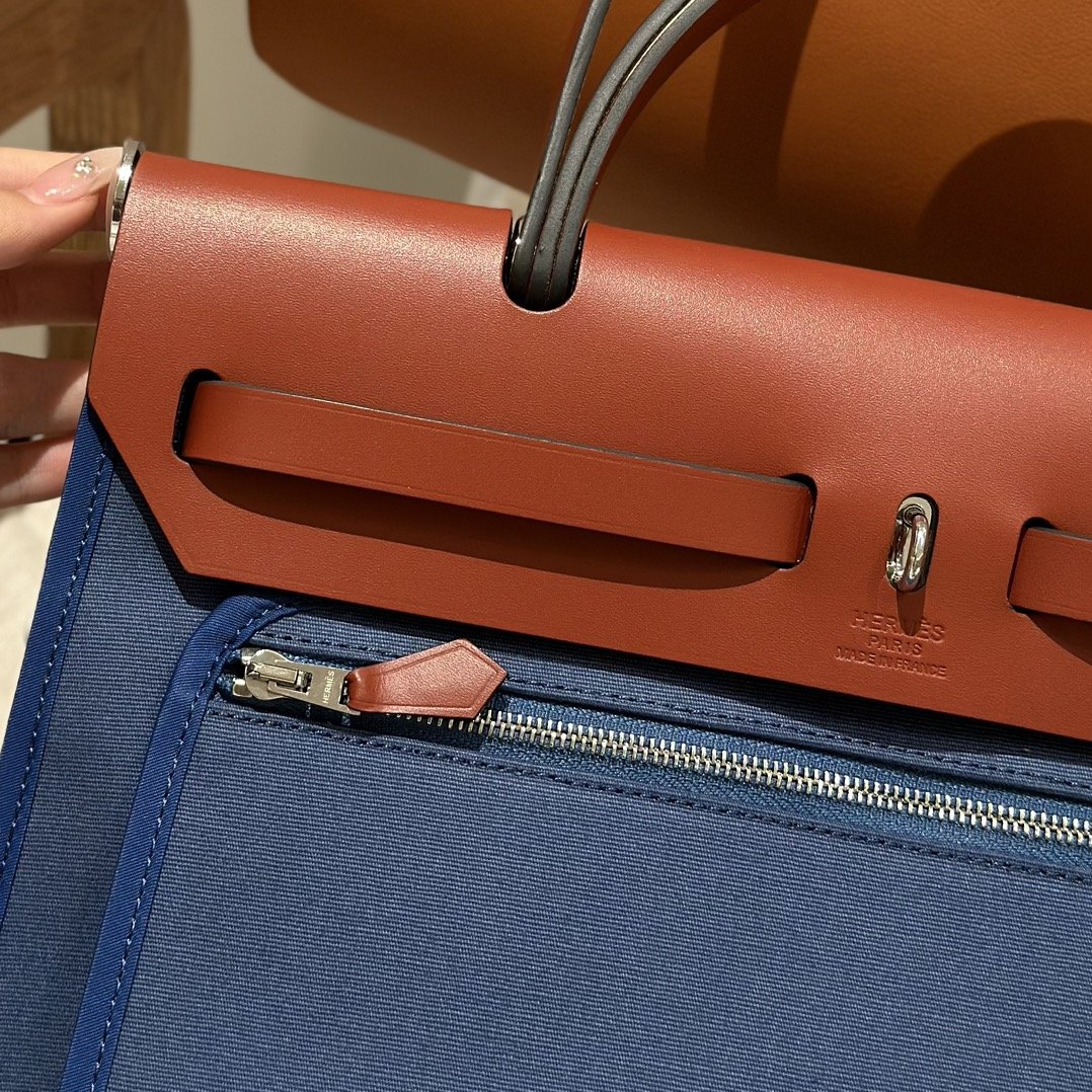 img_755f7c0e_20231129_i1701257687_1852_3 Replica Hermes Herbag 31cm Blue Canvas - 图片 2