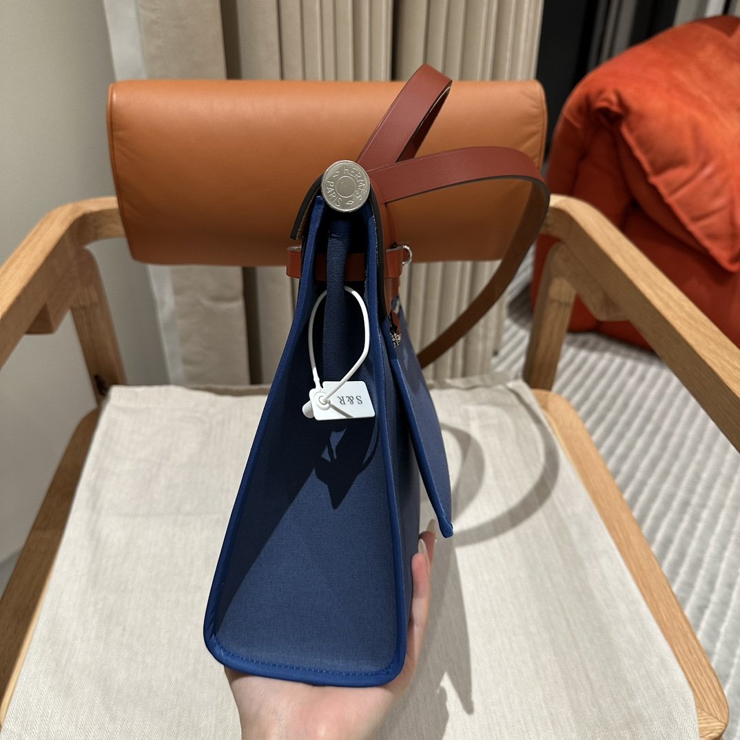 img_755f7c0e_20231129_i1701257687_1941_7 Replica Hermes Herbag 31cm Blue Canvas - 图片 5
