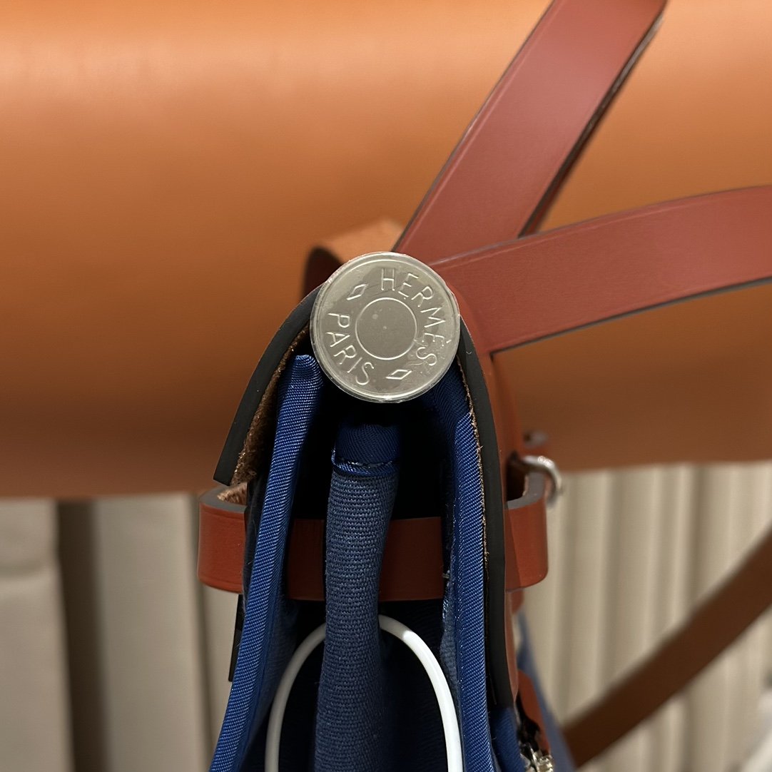 img_755f7c0e_20231129_i1701257687_3813_4 Replica Hermes Herbag 31cm Blue Canvas - 图片 6