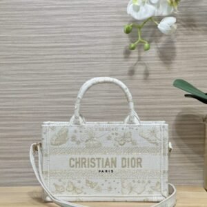 Elementor 页面 #30068 Replica Dior Tote Book Mini Kingdee