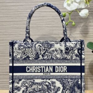 Elementor 页面 #30068 Replica Dior Tote Book Blue Tiger-Medium