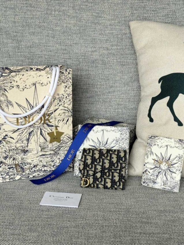 img_80e46a01_20240107_i1704606417_9251_4 Replica Dior Saddle Wallet - 图片 5