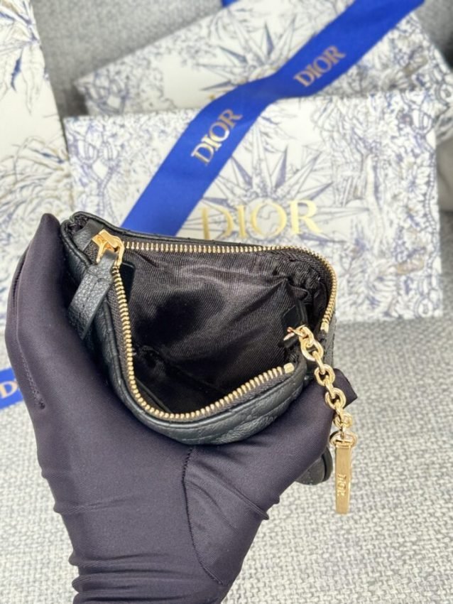 img_80e46a01_20240622_i1719061253_5816_3-1-1 Replica Dior Caro Myrte Zipped - 图片 5