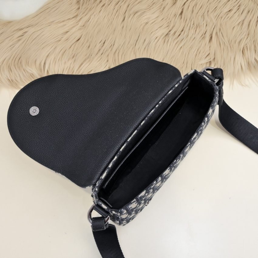 img_a189b943_20240520_i1716139519_5048_8 Replica Dior Saddle Messenger White Classic - 图片 5