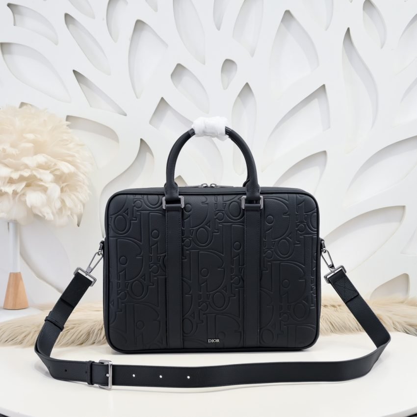 img_a189b943_20240822_i1724266436_8415_6 Replica Dior Gravity Briefcase Black