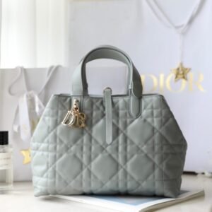 Elementor 页面 #30068 Replica Dior Toujours Sky Blue Bag