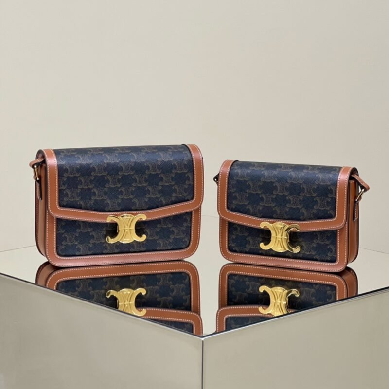 img_c2457b7a_20231019_i1697712869_7140_0 Replica Celine Triomphe Classic