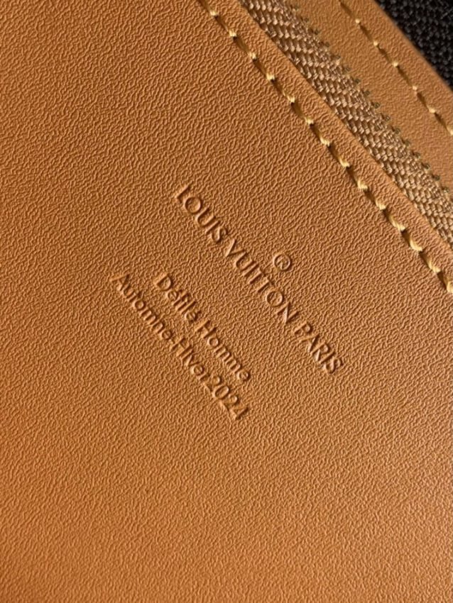 img_c638d81d_20240704_i1720106724_6232_2 Replica Louis Vuitton Zippy Wallet Monogram - 图片 4