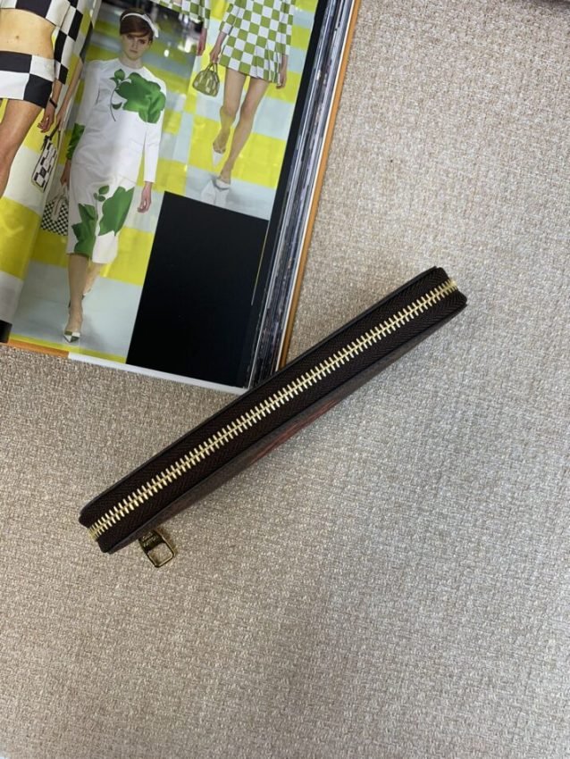 img_c638d81d_20240704_i1720106726_1540_0 Replica Louis Vuitton Zippy Wallet Monogram - 图片 6