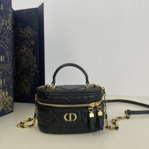 Replica Dior 30 Montaigne Vanity Black