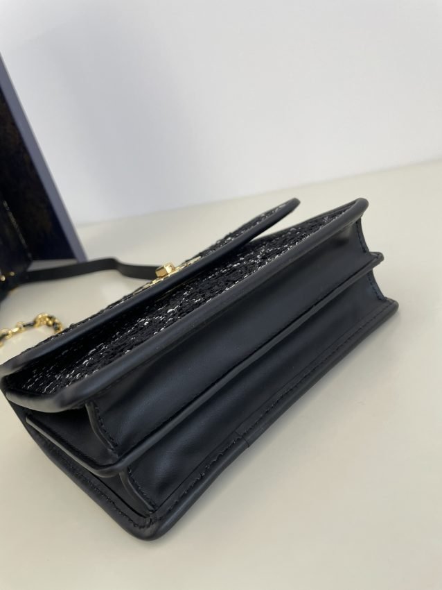 img_d39c4a05_20240511_i1715411037_3971_8 Replica Dior Miss Caro Black Wool - 图片 6