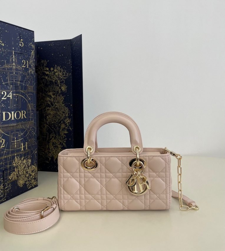 img_d39c4a05_20240521_i1716268731_7786_2-e1734829584219 Replica Dior Lady D-Joy Bag Pink