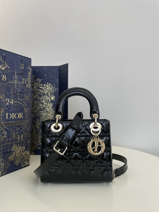 img_d39c4a05_20241027_i1730005526_8452_5 Replica Lady Dior Mini Black Patent