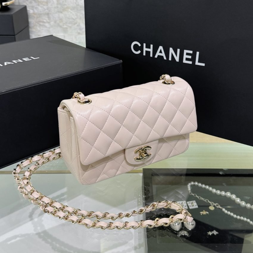 o_1hp8odq0i1ceutitg58o2kvtic Replica CHANEL Classic Flap 20cm Beige - 图片 10