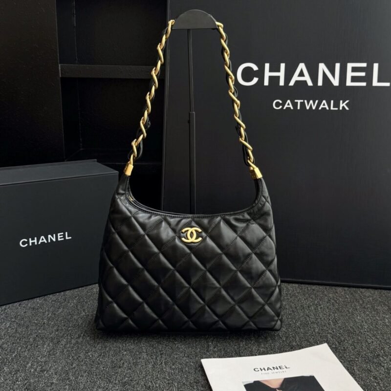 windows1718288834682_14343203231440552149 Replica CHANEL 24a Hobo Large Black