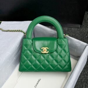 Replica CHANEL 23k Kelly Green