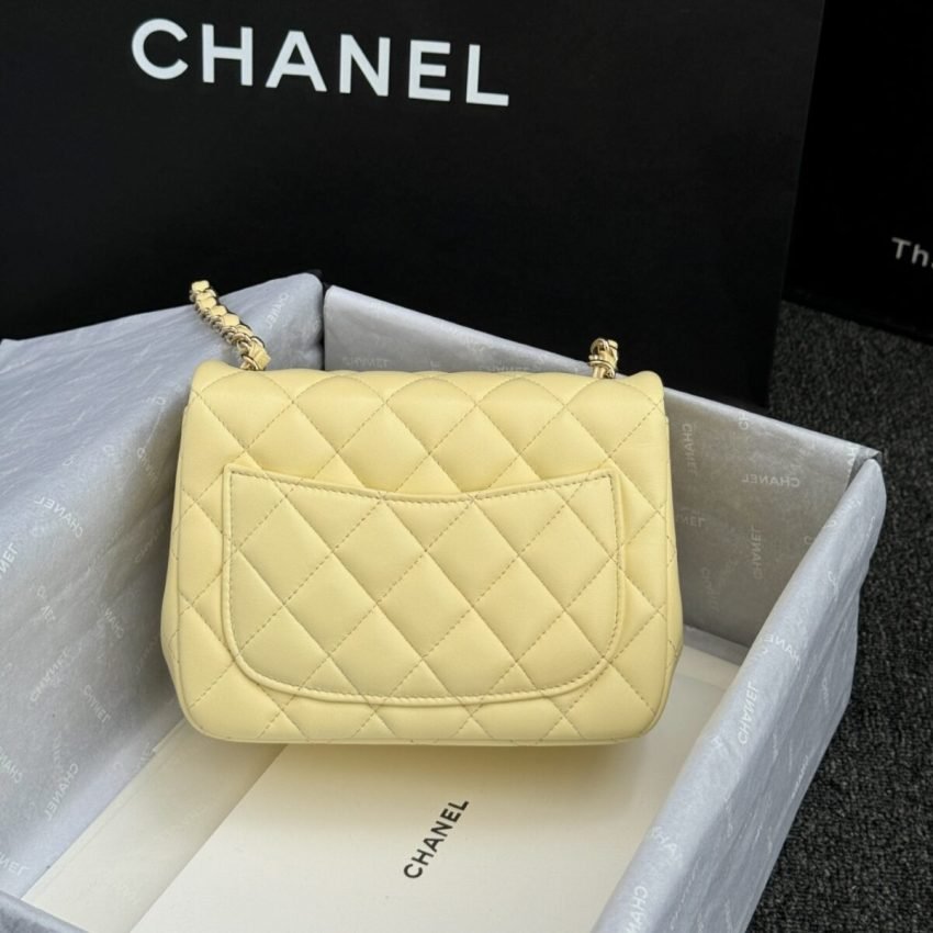 windows1718911277196_2024766482-1476835227 Replica CHANEL Classic Flap 17cm Yellow - 图片 2
