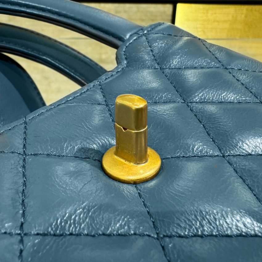wsxcWeb_6e471929_o_1hh3j08hirb719k13gmj0o1947.jpeg Replica CHANEL 23k Kelly Grey-Blue - 图片 8