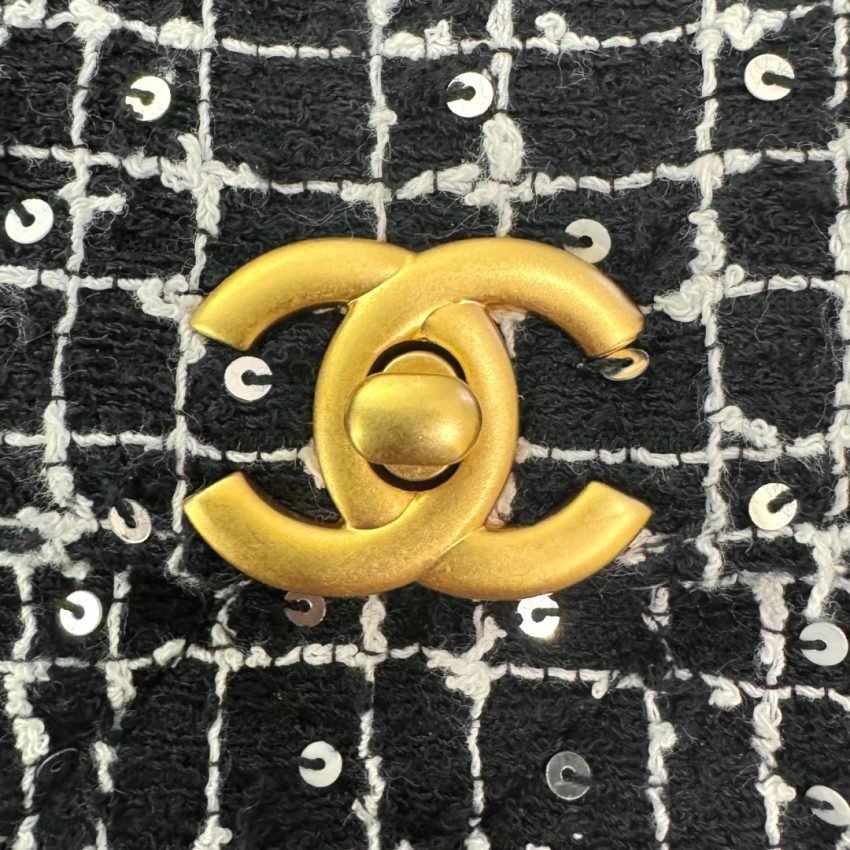 wsxcWeb_6e471929_o_1hp3e073p5bv1h8vf6mq0m169uc.jpeg Replica CHANEL 23k Kelly Wool - 图片 2