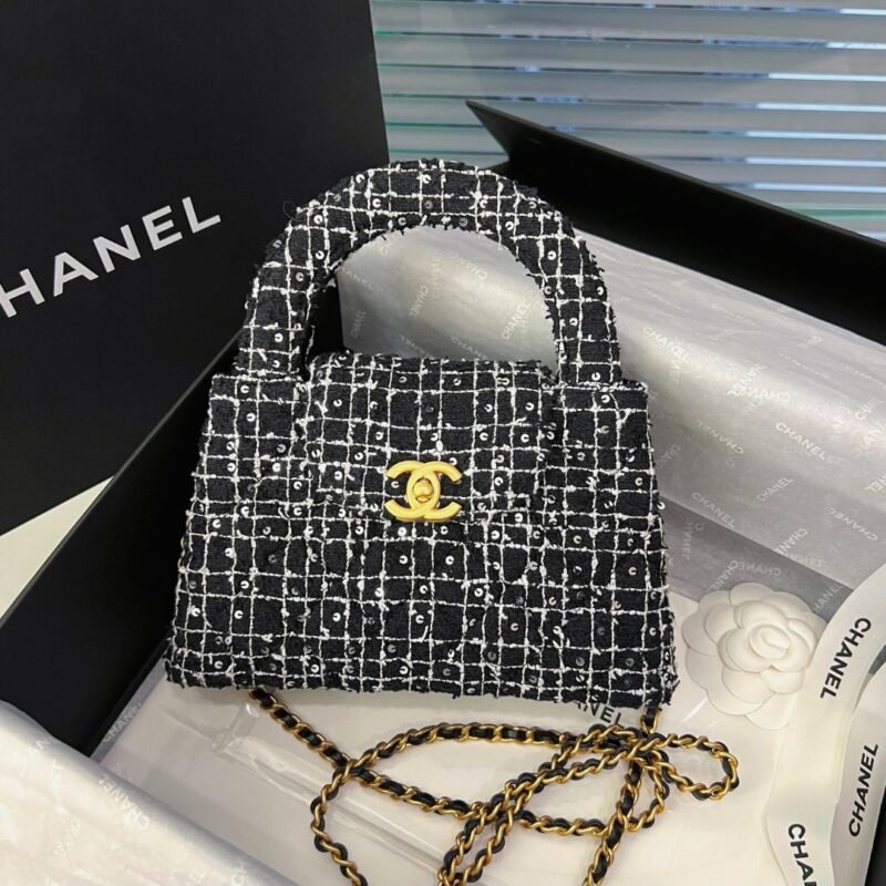 wsxcWeb_6e471929_o_1hp3e0742cf21t9s1ek11em41d2bk.jpeg Replica CHANEL 23k Kelly Wool