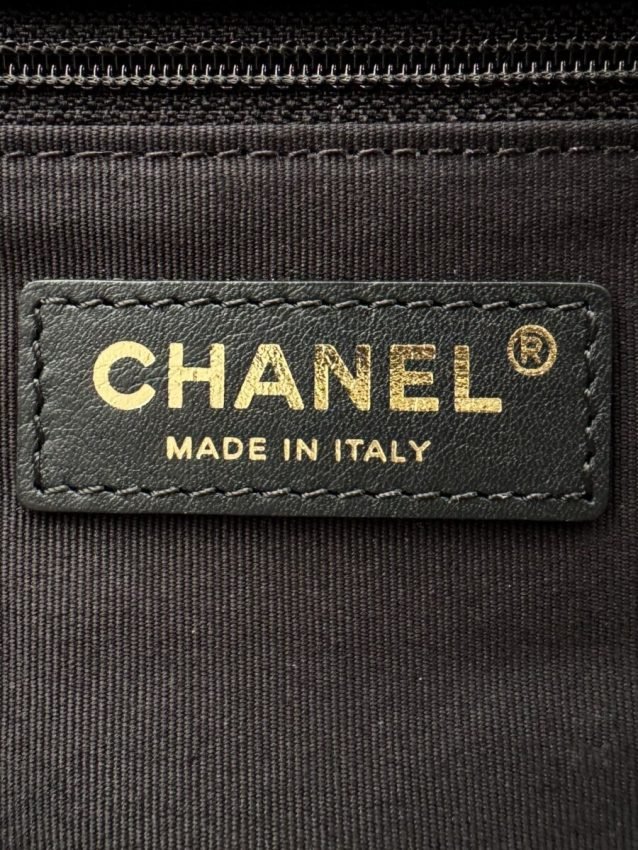 wsxcWeb_6e471929_o_1hrd992la4gs1ul71vfj461bqeq.jpeg Replica CHANEL 24p Postman Bag Small Black - 图片 9